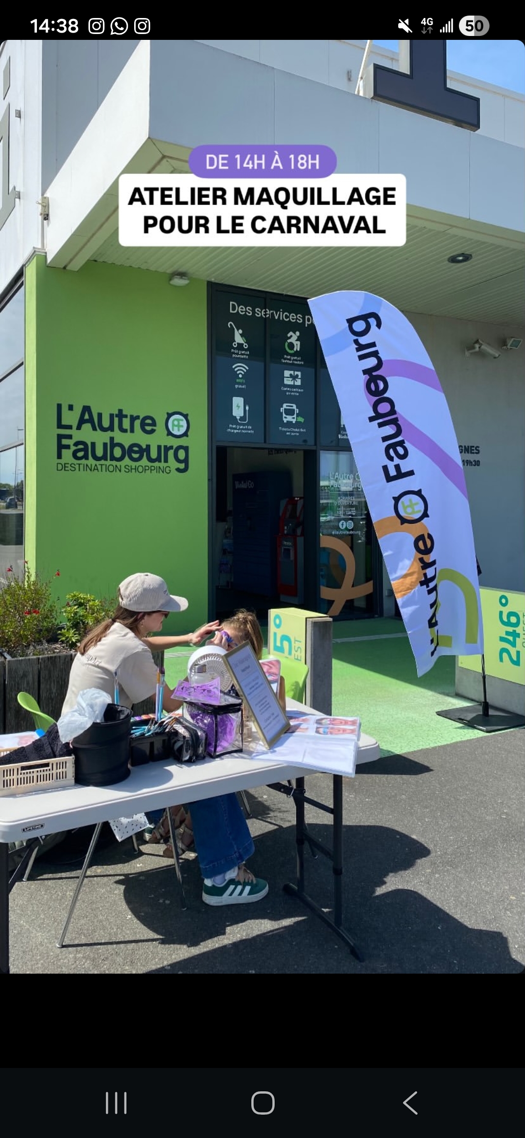 Stand maquillage carnaval enfants L'Autre Faubourg Cholet