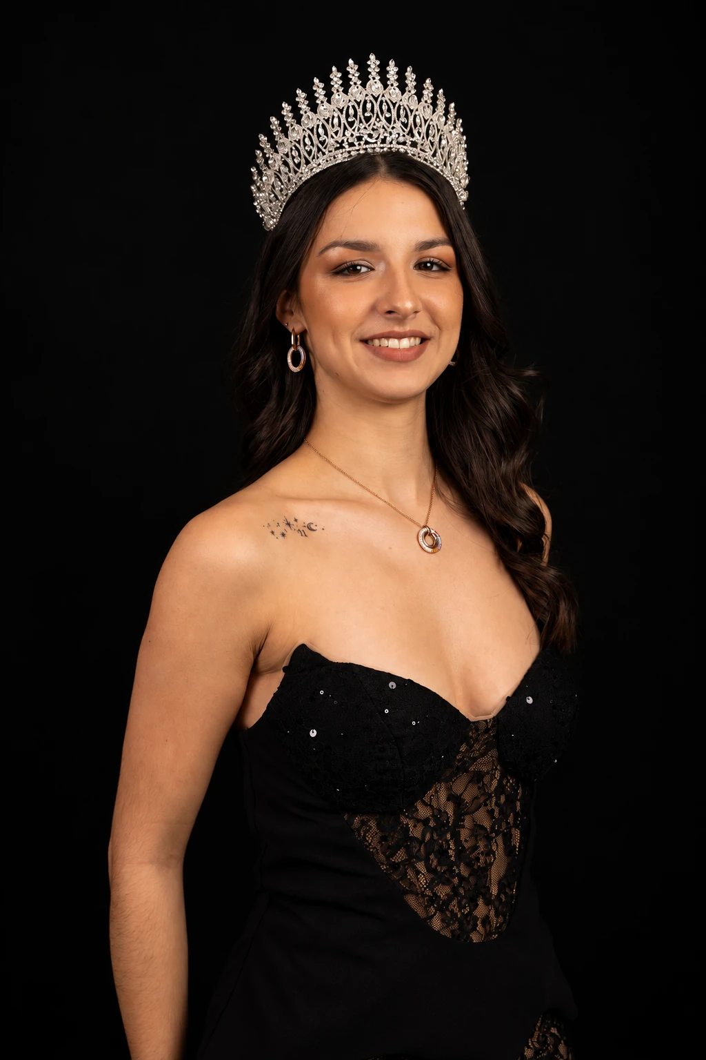 Maquillage pour le shooting officiel Miss Excellence Pays de Loire 2025 à Nantes — photo 3